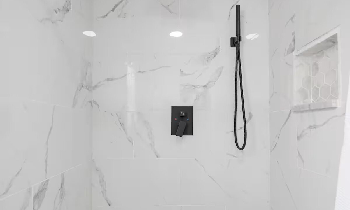 Photo of Bathroom in Lakeland
