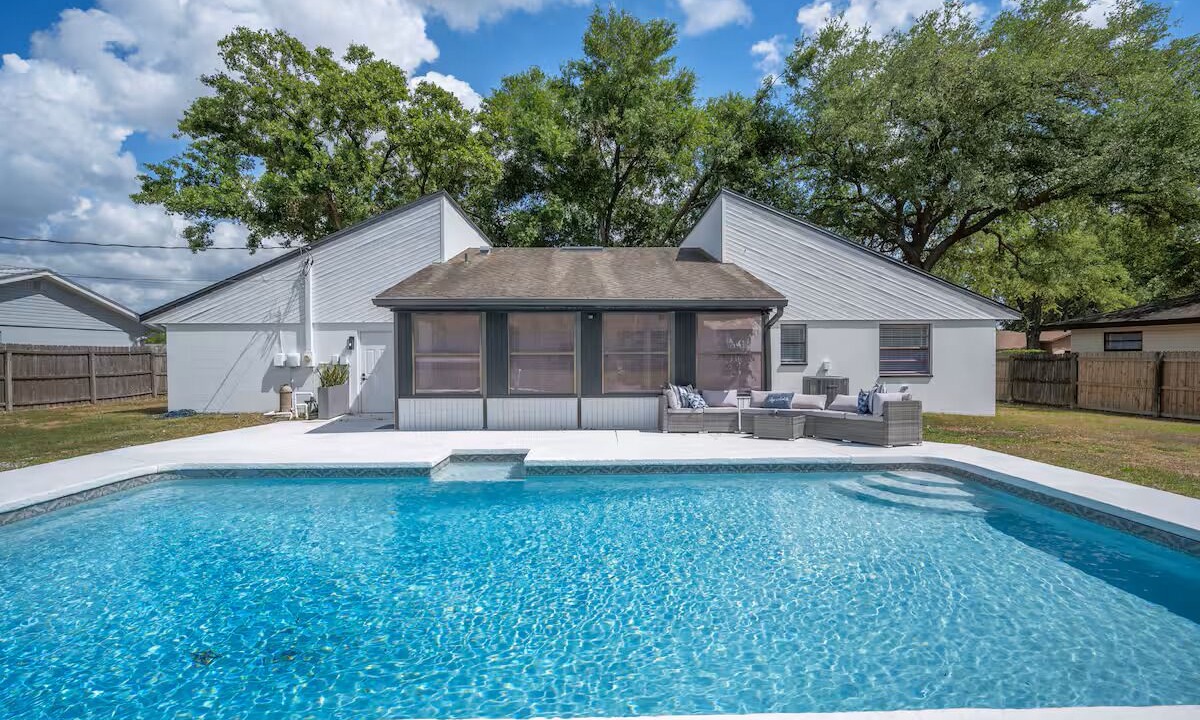 Photo of Outdoor in Lakeland