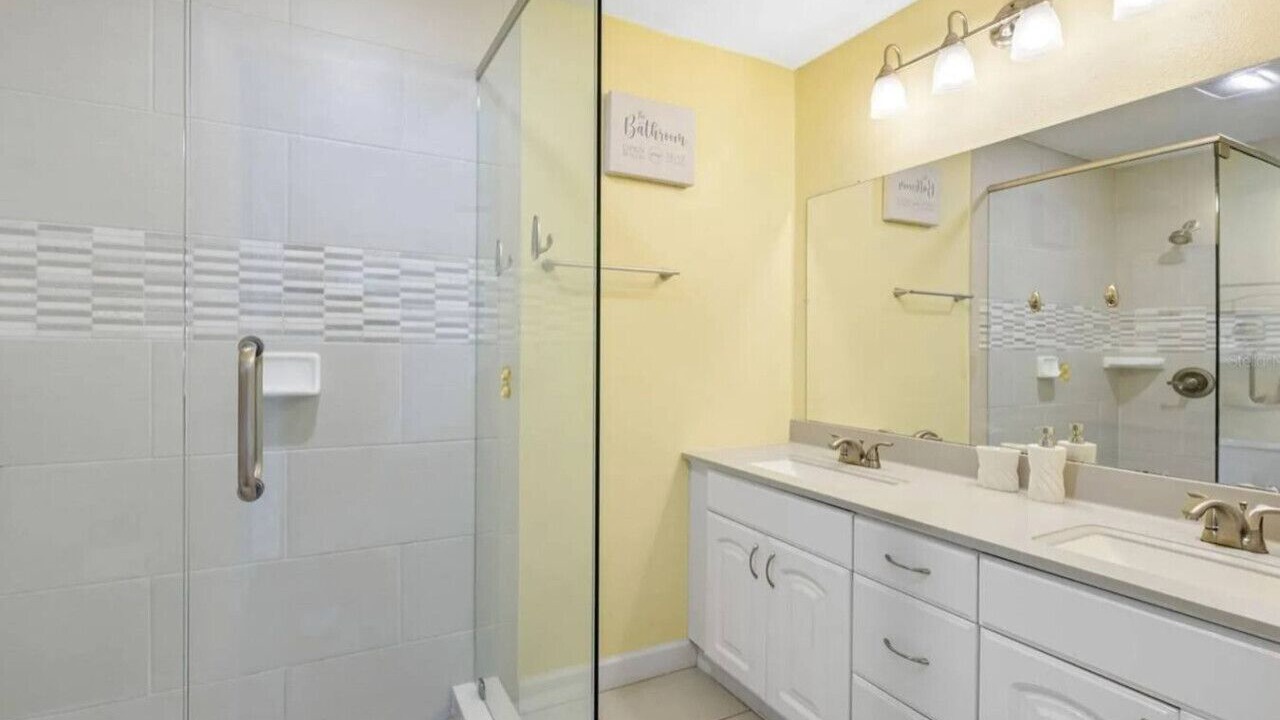 Photo of Bathroom in Greenbrook Estates