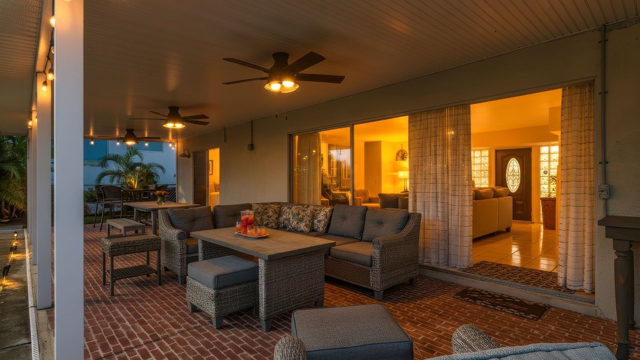 Photo of Patio Balcony in Yacht Club
