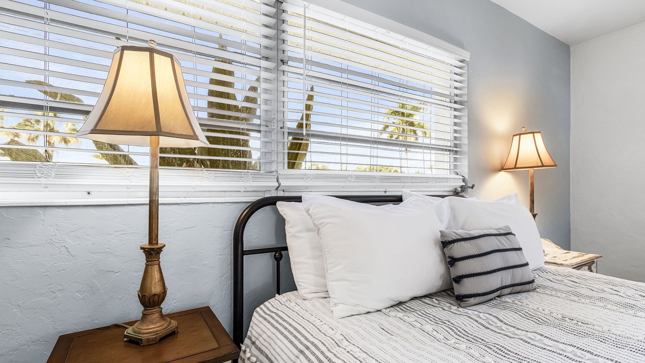 Photo of Bedroom in Yacht Club