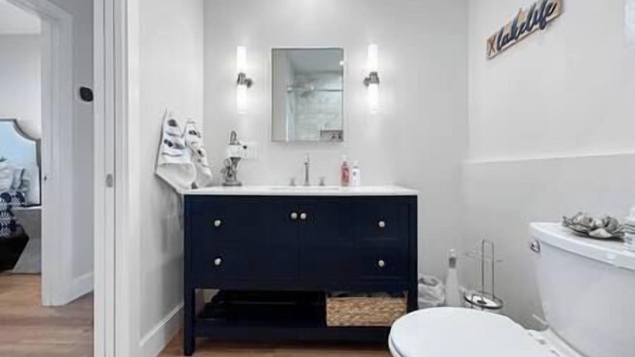Photo of Bathroom in Sebring Shores