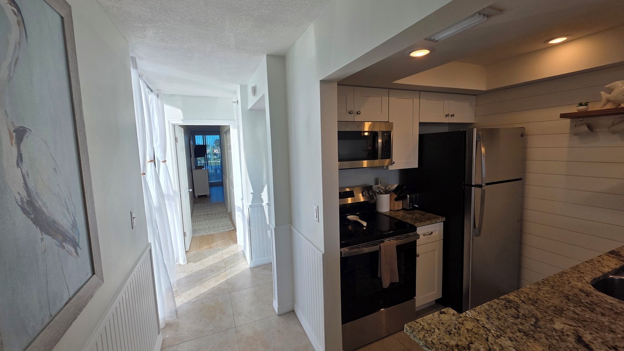 Photo of Kitchen in Hutchinson Island South