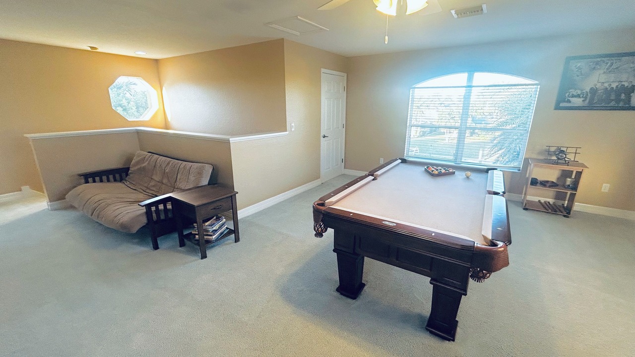 Photo of Bedroom in Yacht Club