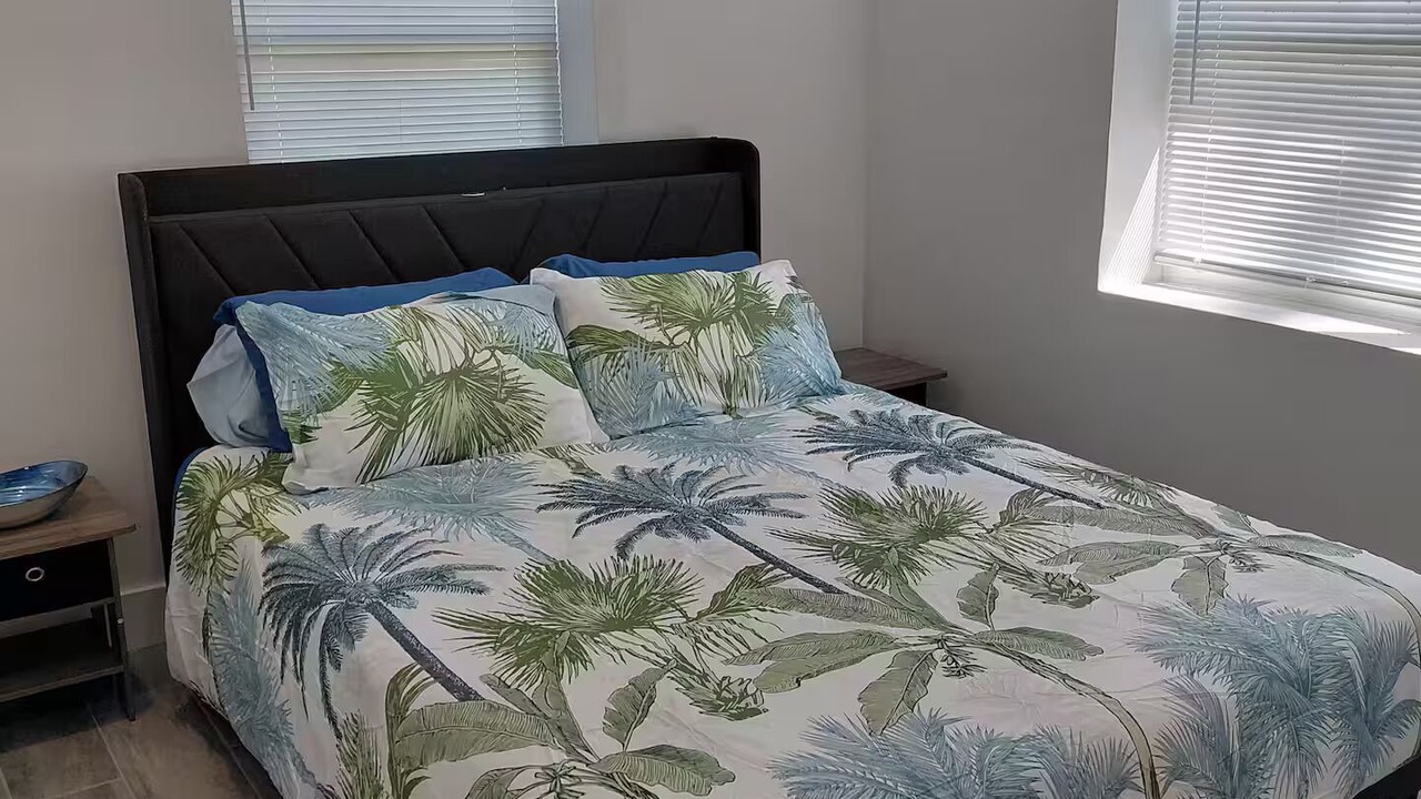 Photo of Bedroom in Gibsonton