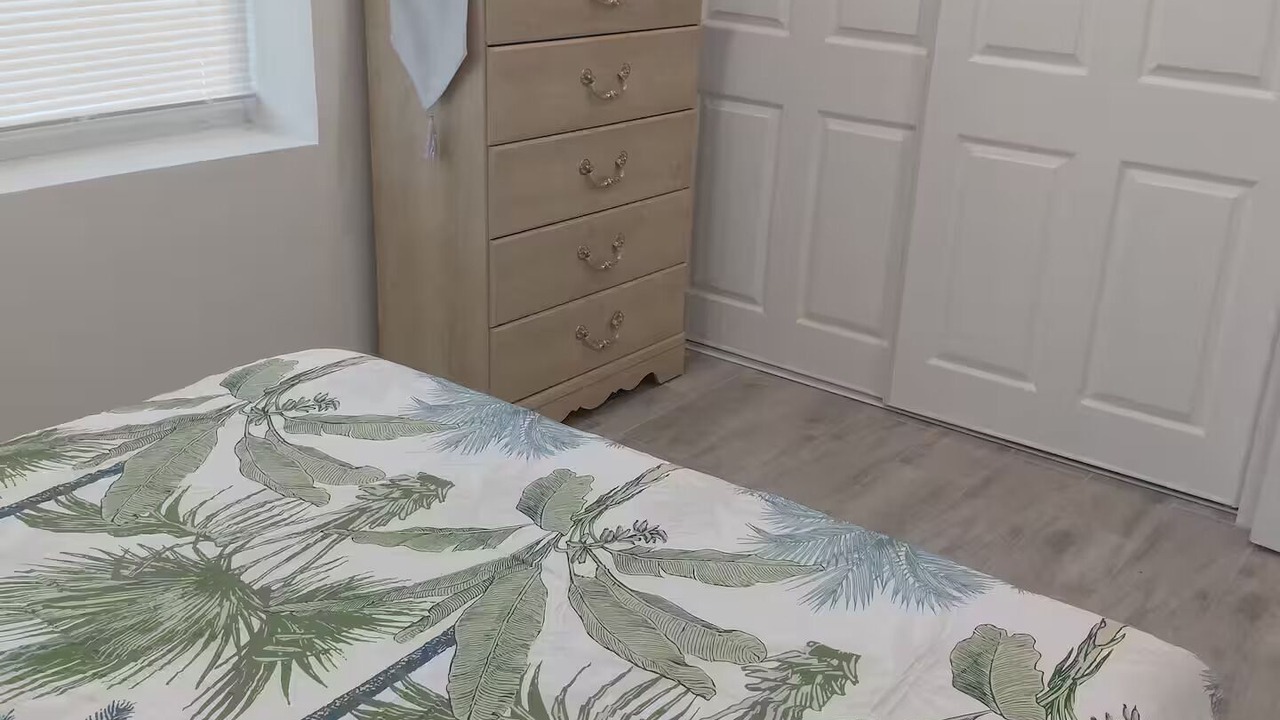 Photo of Bedroom in Gibsonton