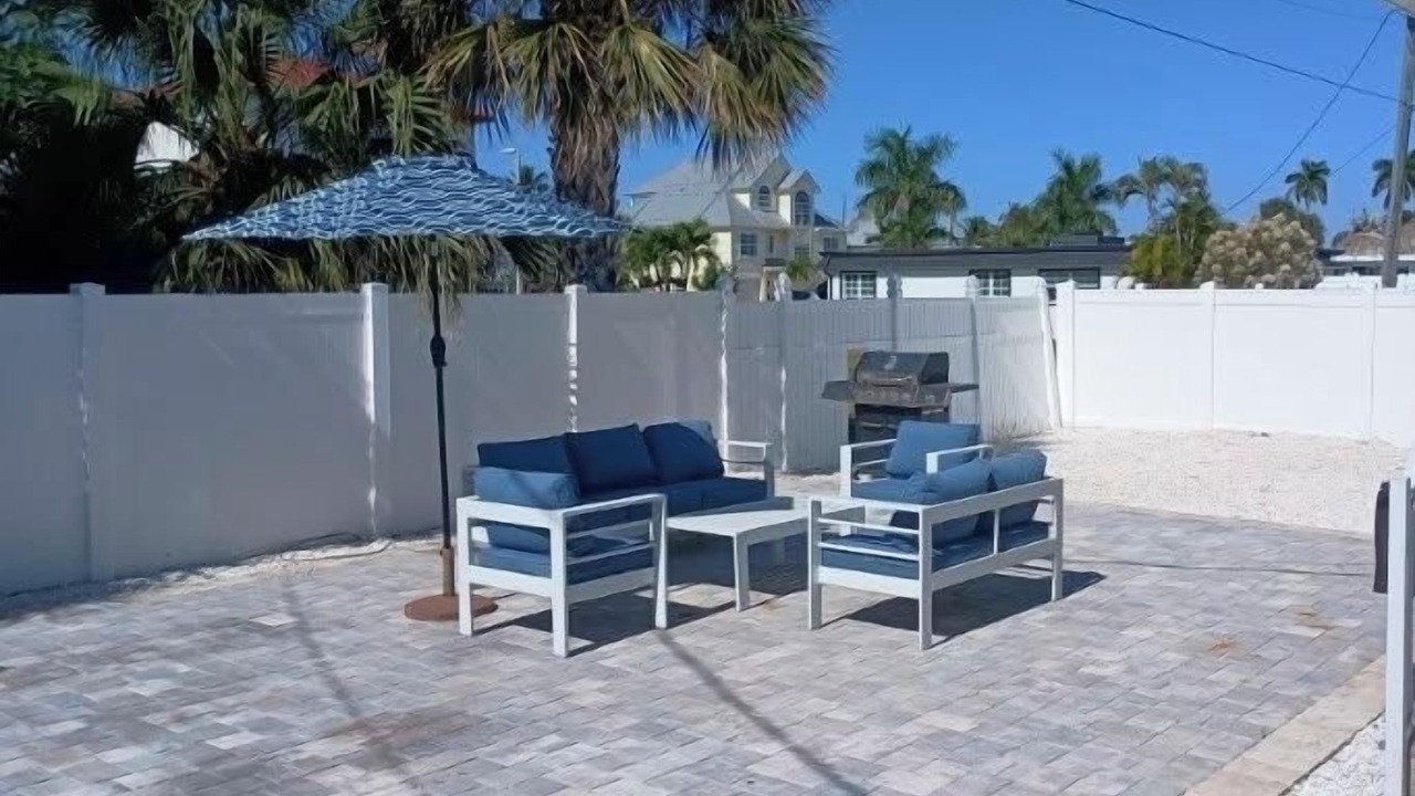Photo of Patio Balcony in Hills T P