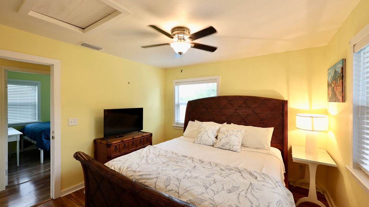 Photo of Bedroom in Saint James City
