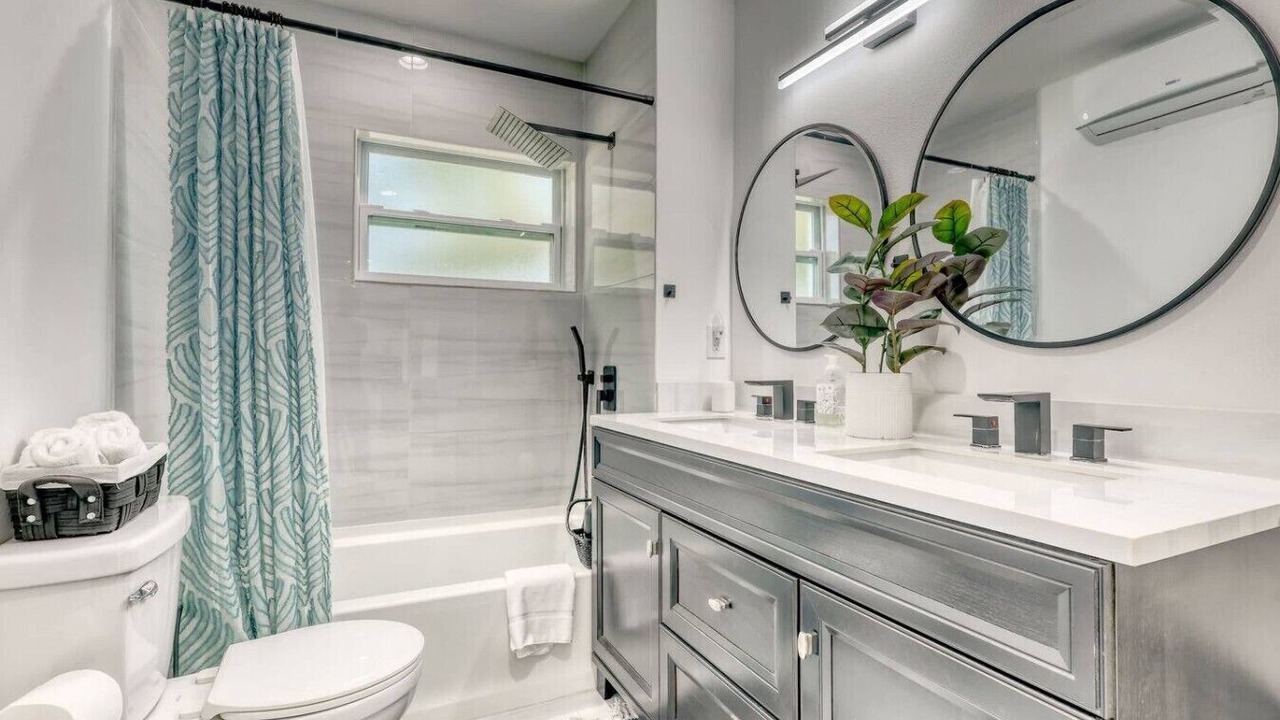 Photo of Bathroom in Venice