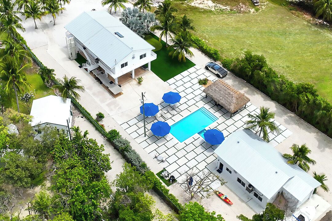 Photo of Others in Tavernier
