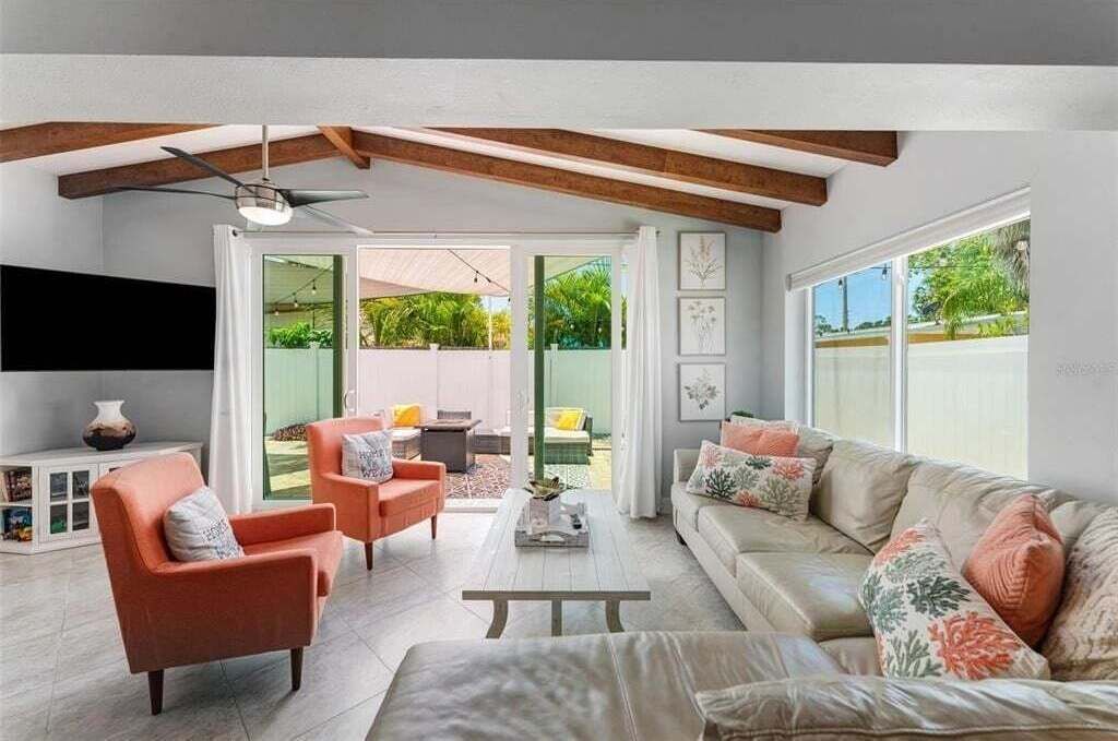 Photo of Livingroom in Sarasota