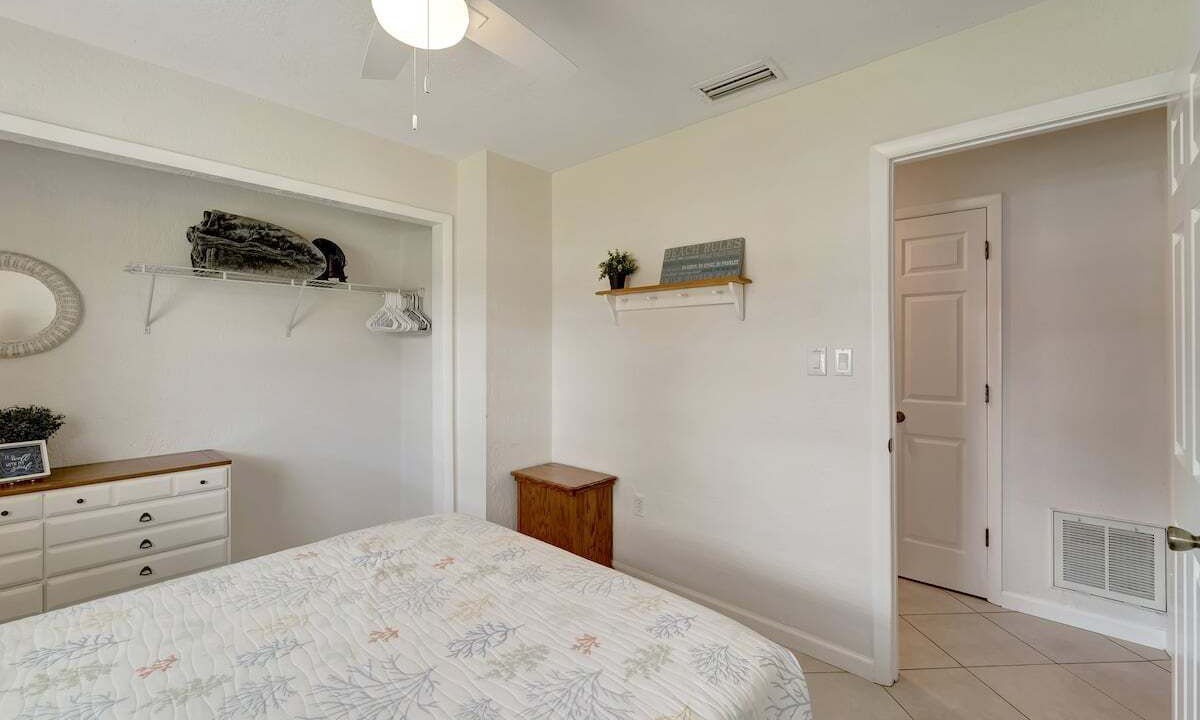 Photo of Bedroom in Sarasota Springs