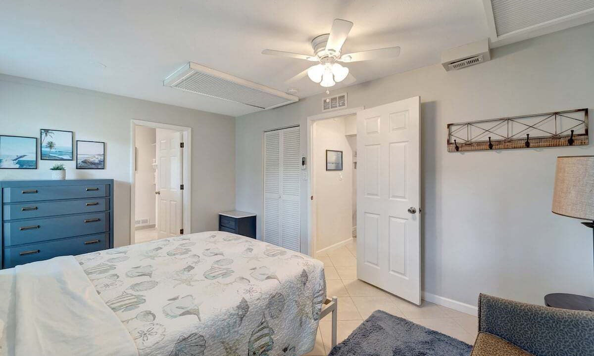 Photo of Bedroom in Sarasota Springs