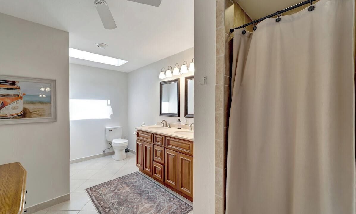 Photo of Bathroom in Sarasota Springs