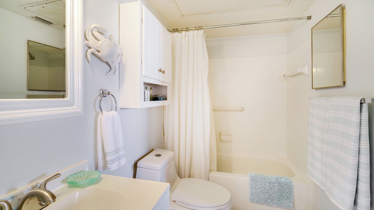 Photo of Bathroom in Ocean Side Village