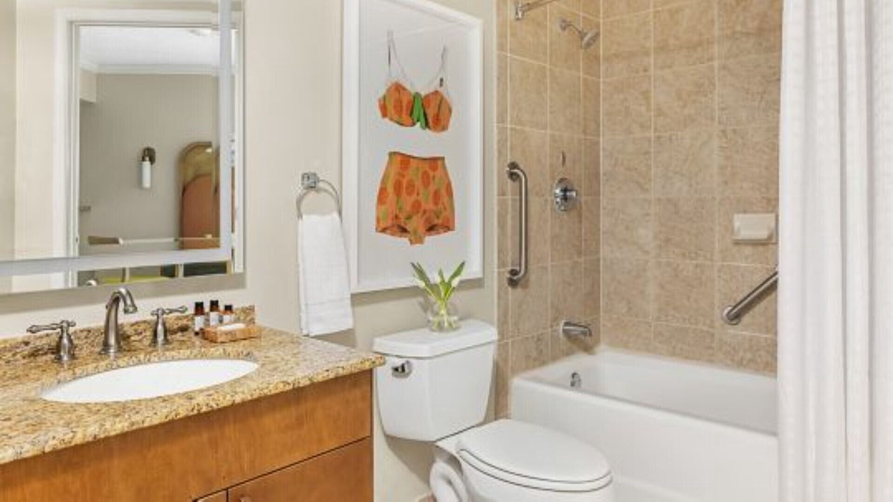 Photo of Bathroom in Doral
