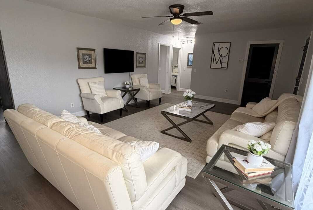 Photo of Livingroom in Charlotte Harbor