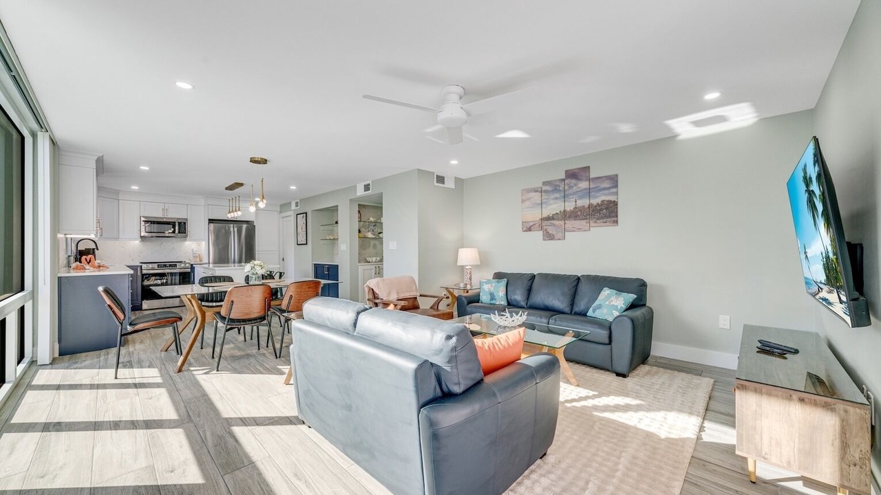 Photo of Livingroom in Sanibel