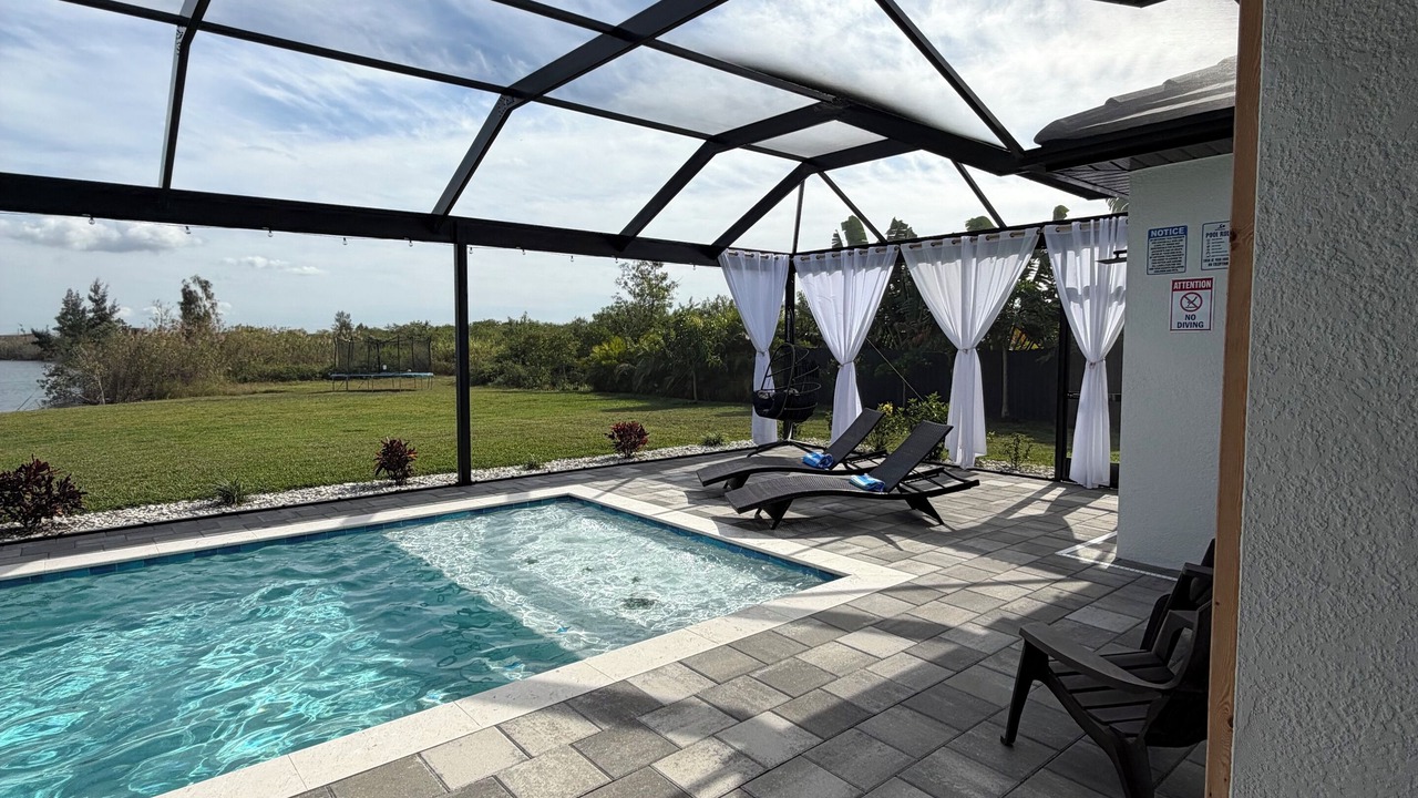 Photo of Outdoor in Mariner