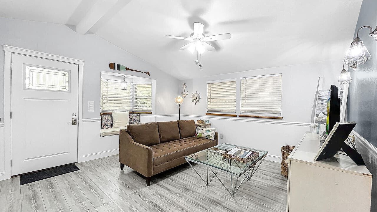 Photo of Livingroom in Odessa