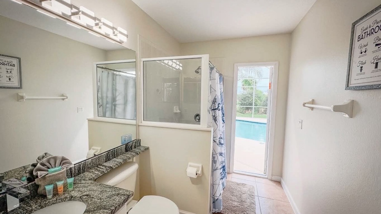 Photo of Bathroom in Highlands Reserve