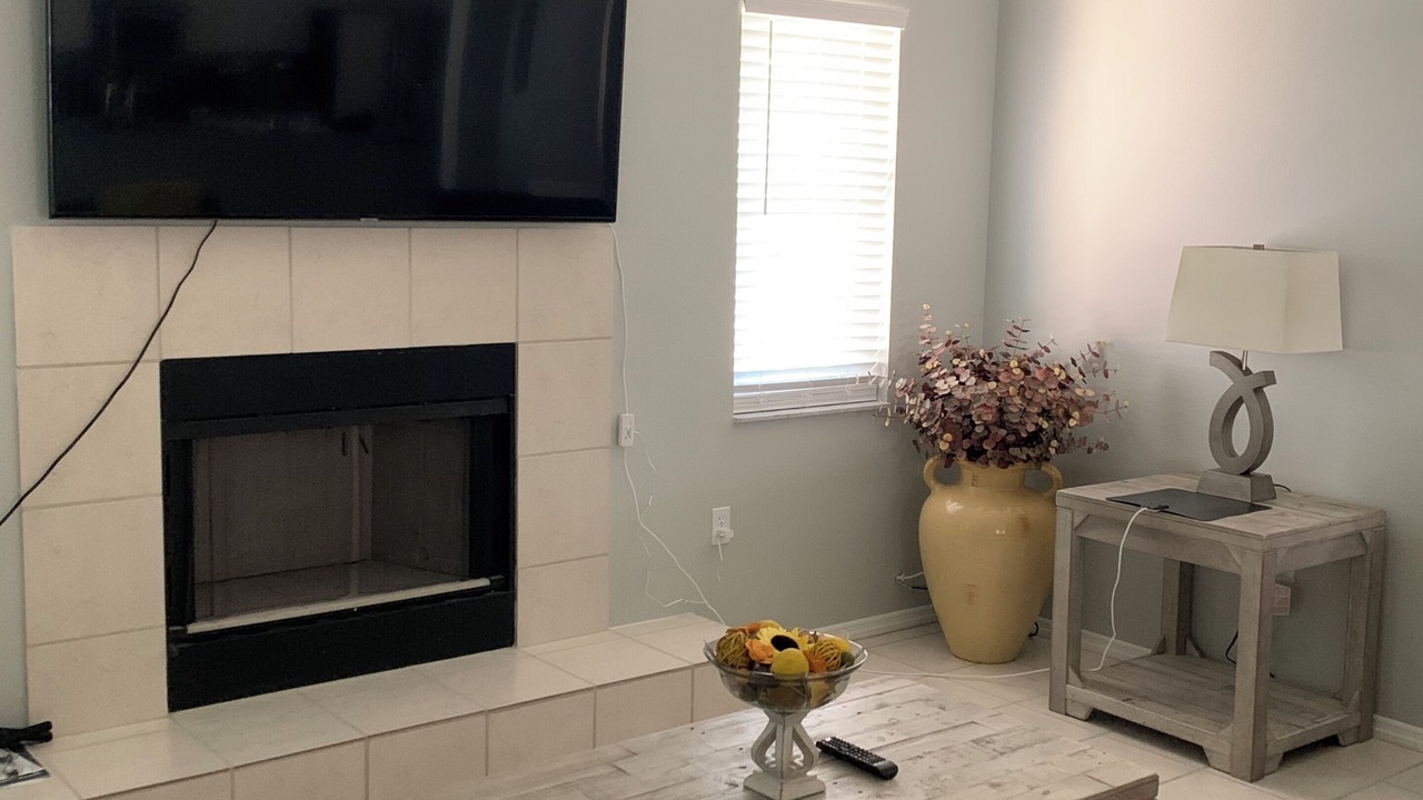 Photo of Livingroom in Broadmoor