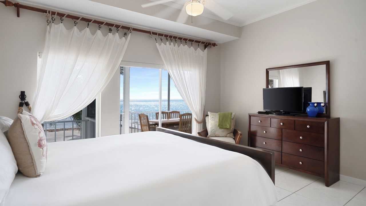 Photo of Bedroom in Islamorada