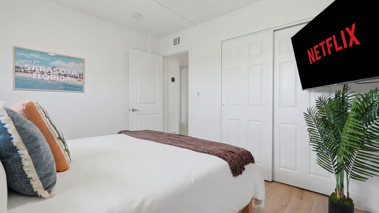 Photo of Bedroom in Park East