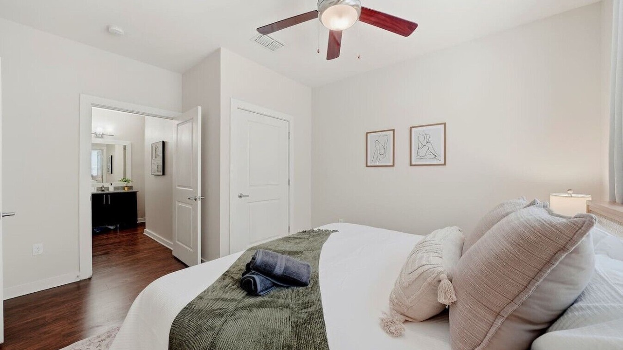 Photo of Bedroom in Courier City - Oscawana