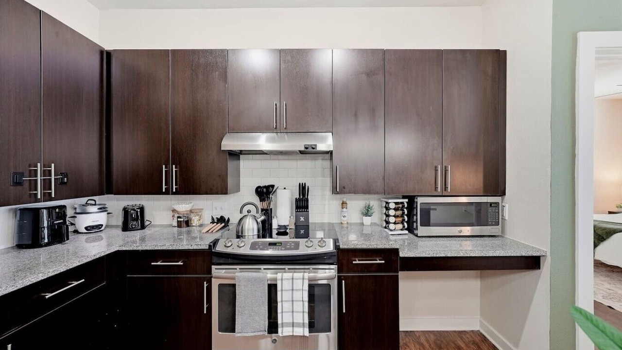 Photo of Kitchen in Courier City - Oscawana