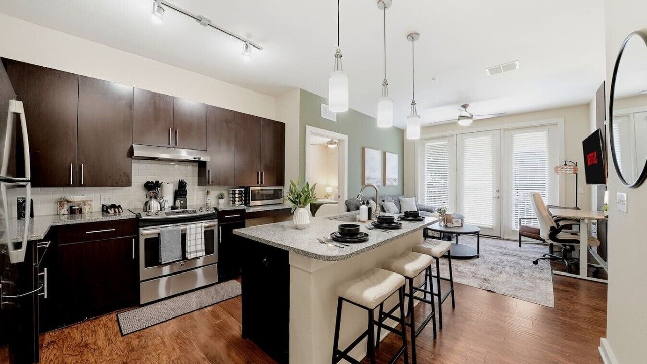Photo of Kitchen in Courier City - Oscawana