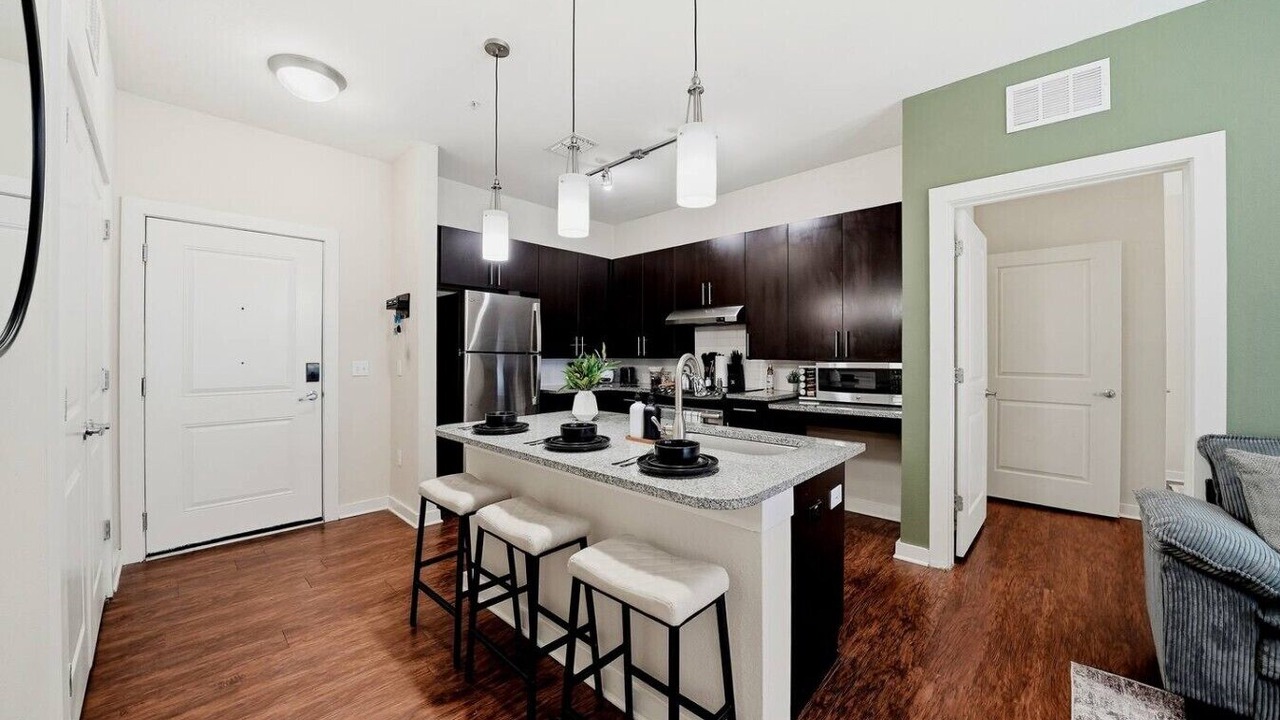 Photo of Kitchen in Courier City - Oscawana