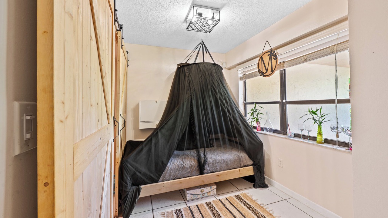 Photo of Bedroom in Plantation