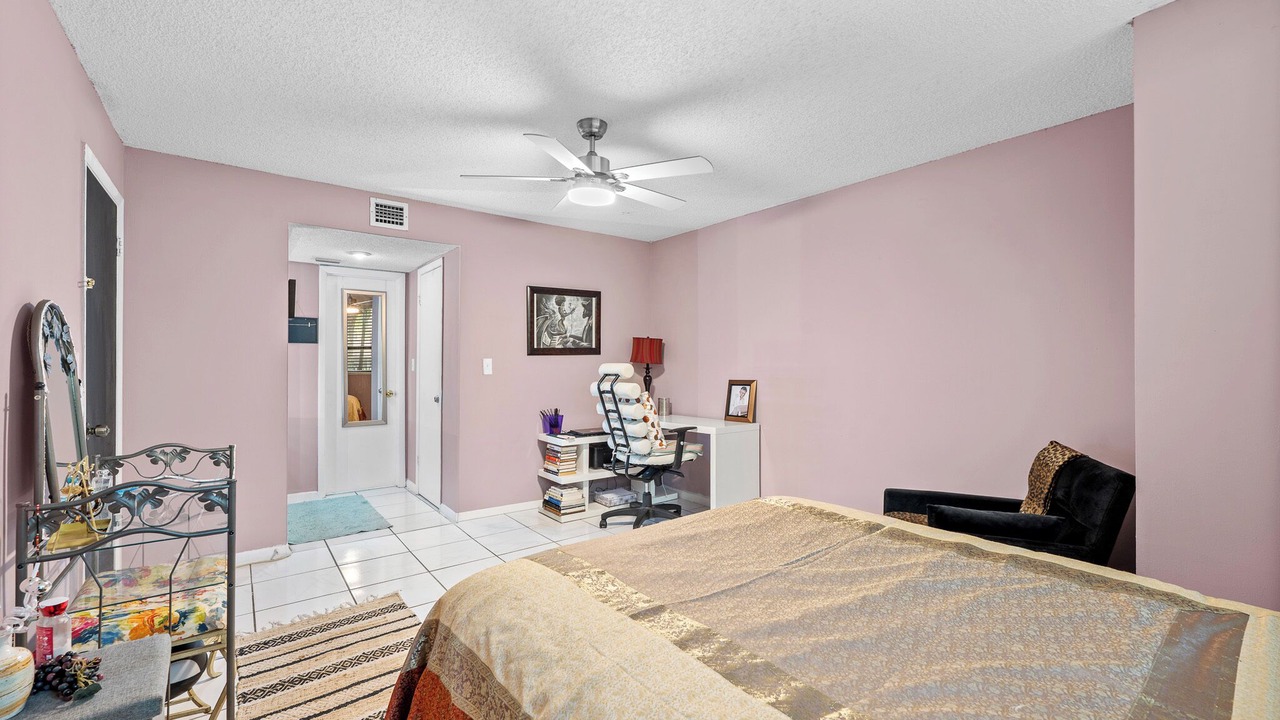 Photo of Bedroom in Plantation