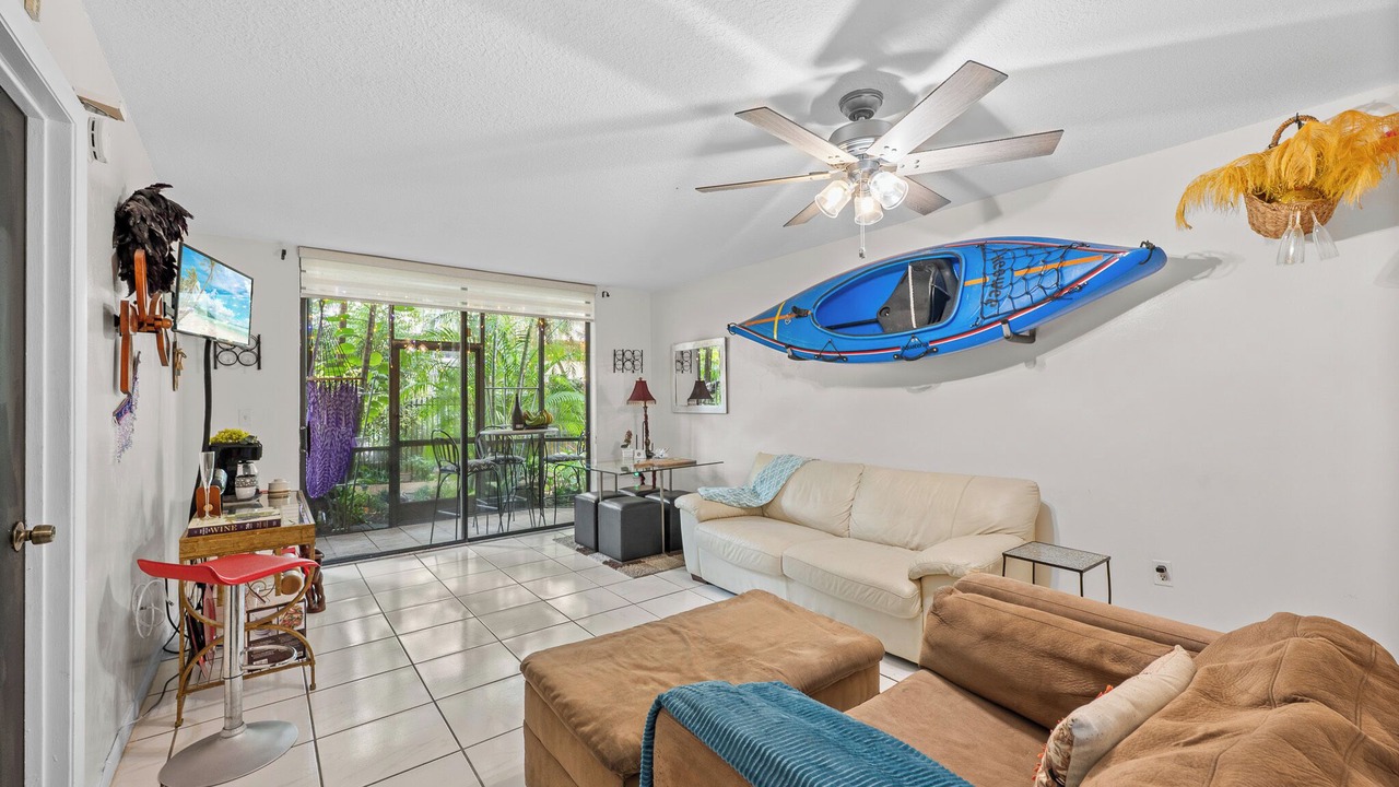 Photo of Livingroom in Plantation