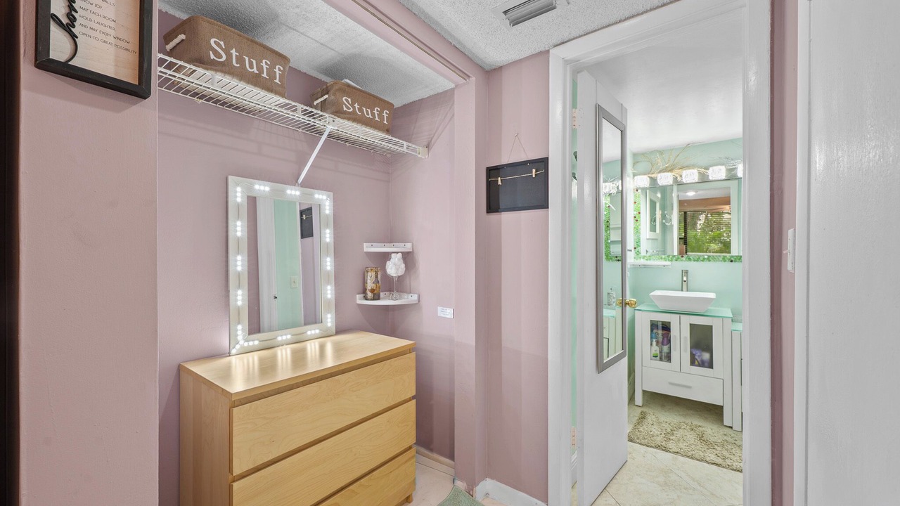 Photo of Bathroom in Plantation