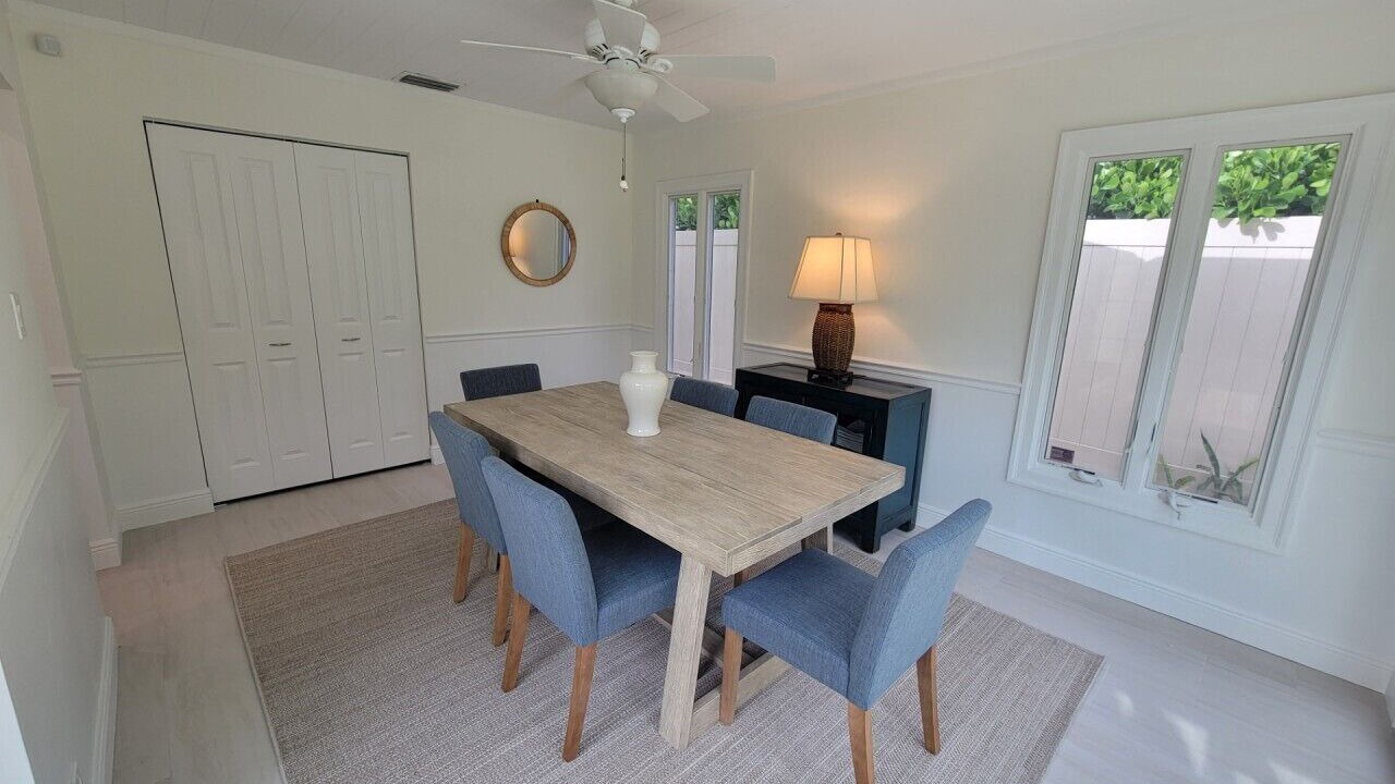Photo of Livingroom in Saint Armands Key