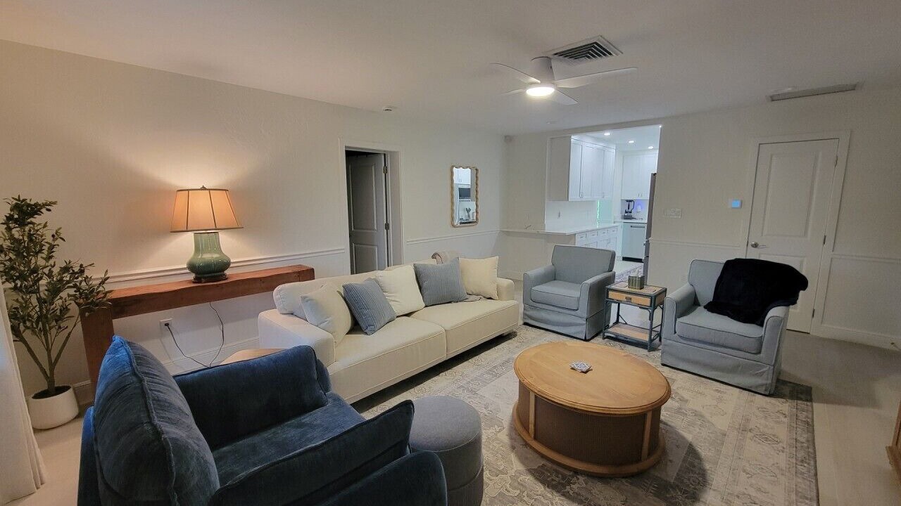 Photo of Livingroom in Saint Armands Key