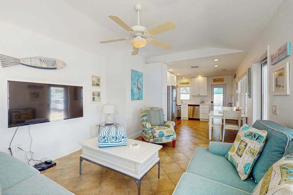 Photo of Livingroom in Anna Maria