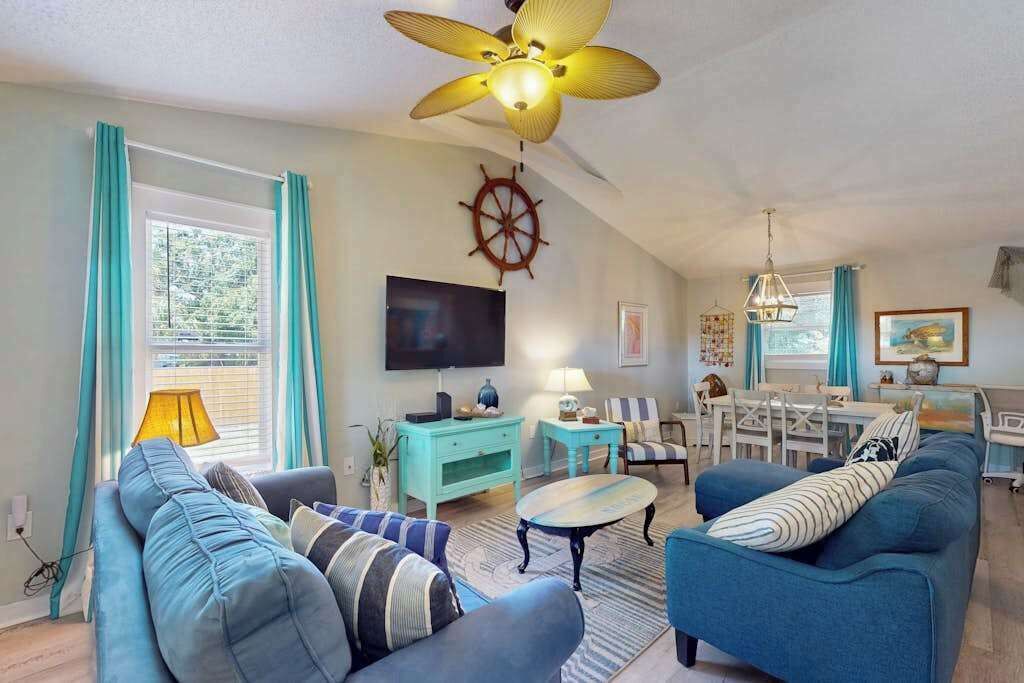 Photo of Livingroom in Bayou Oaks