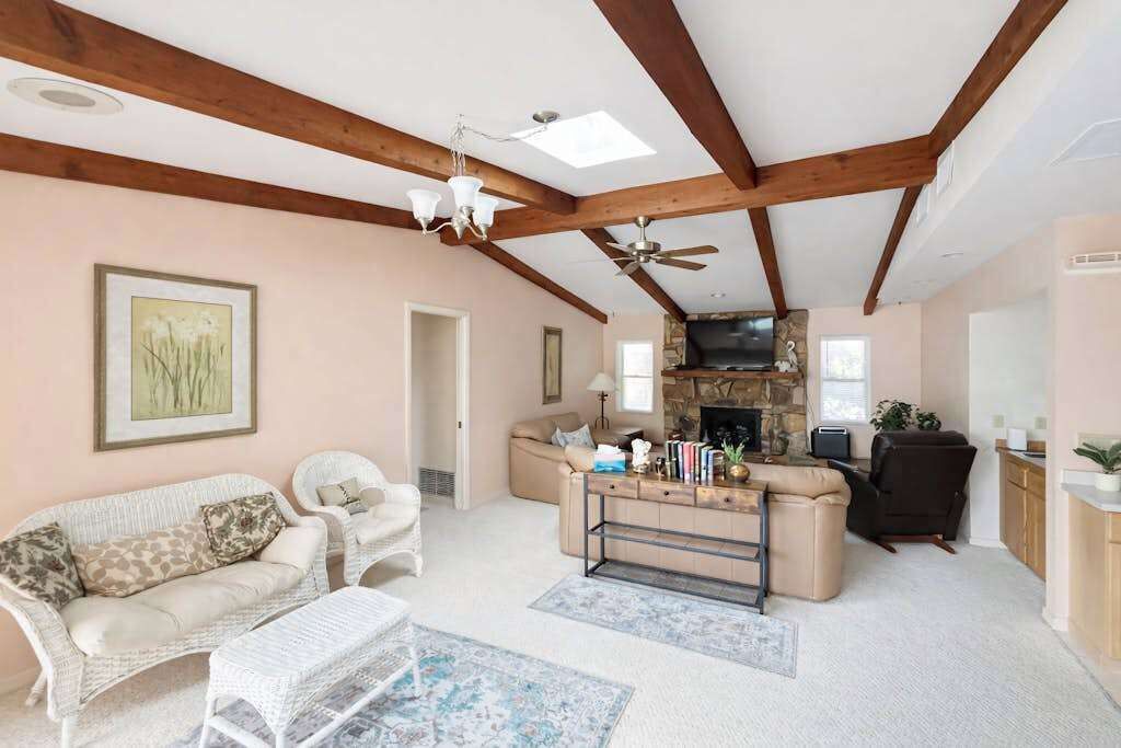 Photo of Livingroom in Sorrento Shores