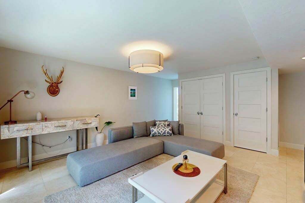 Photo of Livingroom in Whitfield