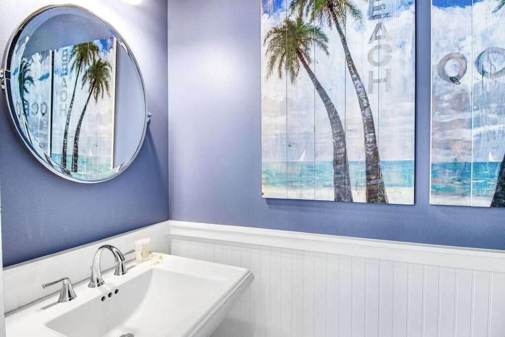 Photo of Bathroom in Holmes Beach
