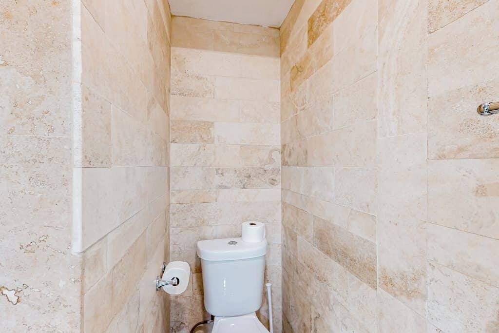 Photo of Bathroom in Bayou Oaks