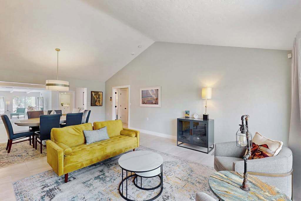 Photo of Livingroom in Ringling Estates