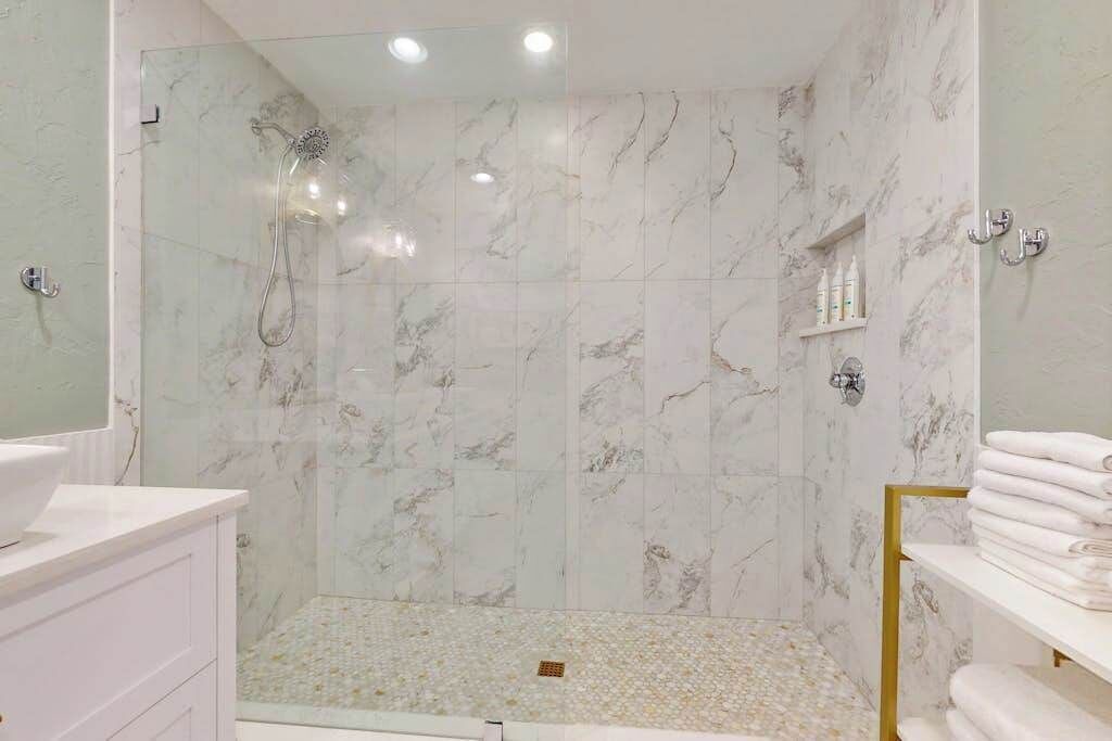 Photo of Bathroom in Ringling Estates