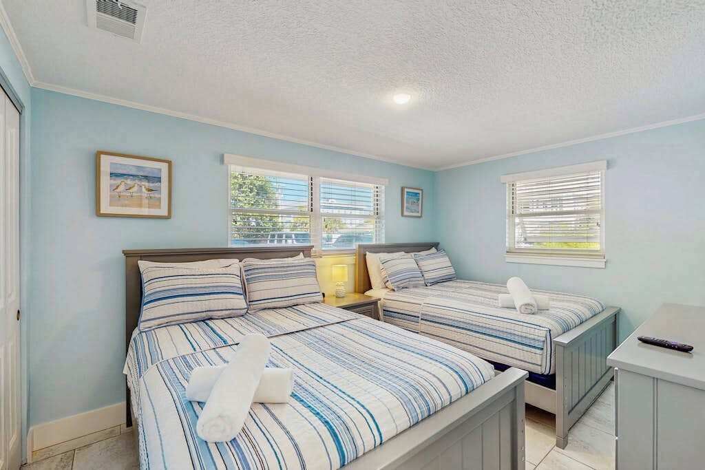 Photo of Bedroom in Holmes Beach