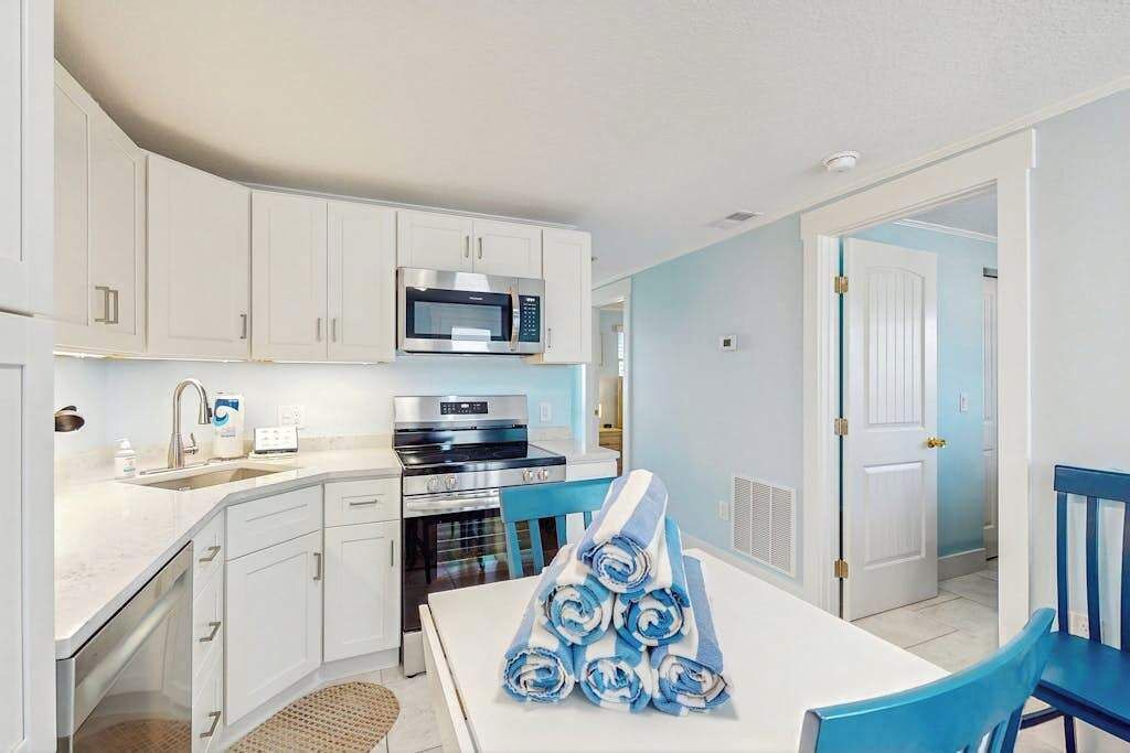 Photo of Kitchen in Holmes Beach