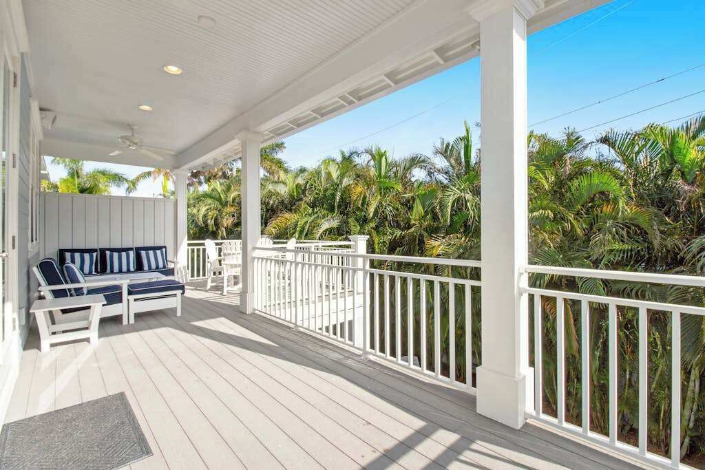 Photo of Patio Balcony in Holmes Beach