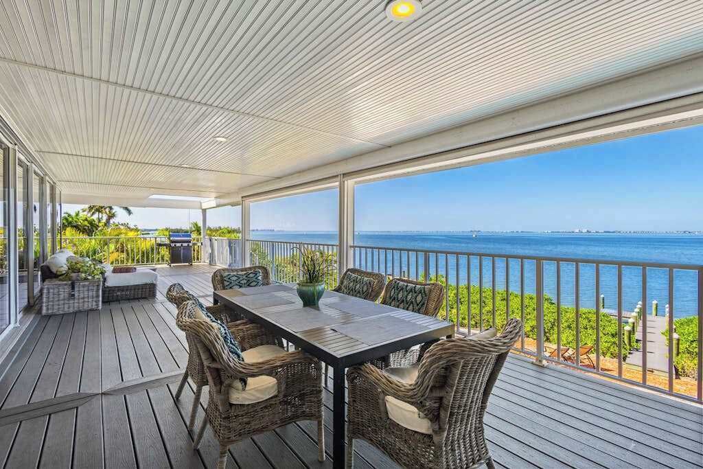 Photo of Outdoor in Bayshore Gardens